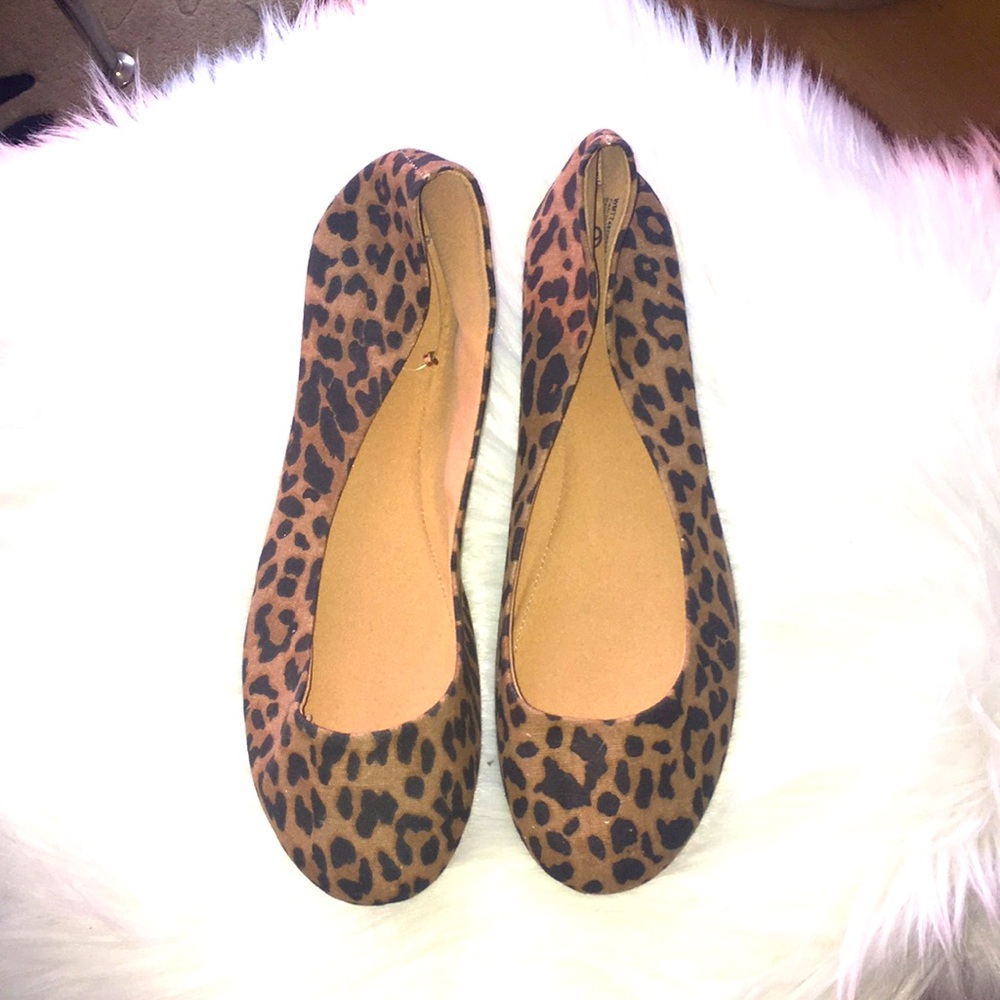Time and Tru  flat shoes